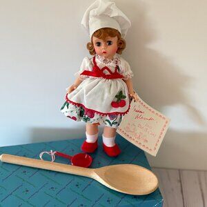 1995 ~‘Pat A Cake’~ Mme Alexander 8” Doll MIB